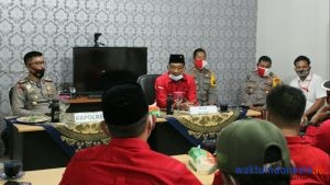 Datangi Mapolres Tubabar, DPC PDIP Sikapi Pembakaran Bendera Partai
