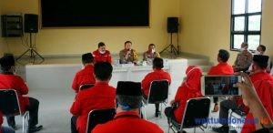 Bukan Untuk Melapor, Ini Dia Tujuan Kader PDI-P Pesawaran Ramai-ramai Datangi Polres Pasca Heboh Pembakaran Bendera