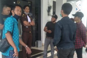 Saat A de Charge Terdakwa Penganiayaan Anak Bawah Umur Terancam 7 Tahun Penjara