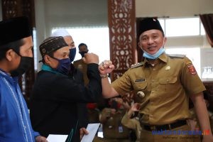 680 Orang Terima Insentif di Rumah Dinas, Ini Pesan Bupati Parosil
