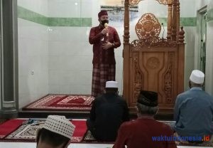 Laksanakan Sholat Eid di Tegineneng, Bupati Dendi Ingatkan Masyarakat Agar Selalu Bersyukur