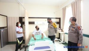 Kapolda Sumut Jenguk 2 Polisi Korban Penganiayaan