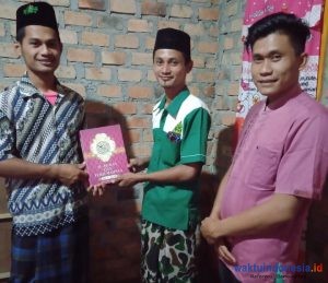 Jelang EidalAdha, PAC Ansor Negeri Agung Bagikan Sembako – Mushaf Alquran dan Terjemah