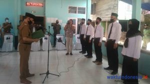 Lantik Dan Ambil Sumpah Tujuh Perangkat Desa, Ini Tiga Pesan Kades Zubaidi