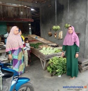 Pisang, Komoditas Baru Yang Mulai Dilirik Masyarakat Lambar, Selain Mudah Perawatannya Ternyata Harga Jual  Setabil Menjadi Pemasukan Tambahan Bagi Petani