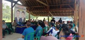 Kepada Para Pedagang di Lokasi Wisata Bronjong, Cawabup Marzuki Bicarakan Potensi Wisata Tersebut