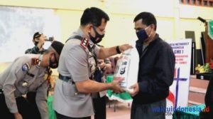 Polres Dairi Sambangi GMI, Bagikan Sembako dan Masker