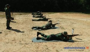 Asah Kejituan, Prajurit Kodim 0427 Way Kanan Latihan Menembak
