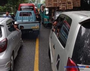 Truck Rusak, Jalur Lintas Medan – Karo – NAD Macat, Suplai BBM Terdampak?
