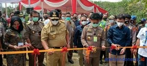 Bersama Gubernur Lampung, Mentri Pertanian RI Resmikan Proyek Pompa Irigasi PLTS di Kabupaten Pesawaran