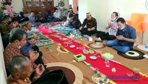 Silaturahmi Zulkifli Anwar, Keluarga Tabiat Batin Doakan Dendi-Marzuki Menang Lagi