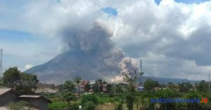 Siaga! Potensi Awan Panas Gunung Sinabung 700 Derajat Celcius Kecepatan 100 Km per Jam
