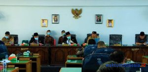 Ini Jawaban Bupati Eddy di Sidang Nota Jawaban di DPRD Dairi