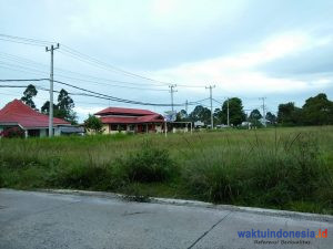 Ini Keterangan Camat Sri Terkait Lapangan Depan Kantor Camat bak Belukar