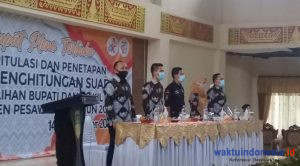 Gelar Pleno, KPU Pesawaran: Rekaputulasi Hampir Rampung, Cek yang Unggul Sementara