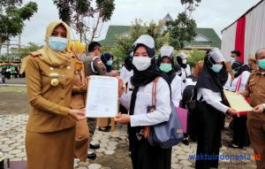 BKPSDM Serahkan SK Bupati CPNS 2019