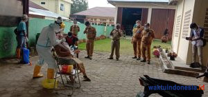Ada yang Positif Corona, Pegawai DLH Lambar Jalani Swab, Ansari: Mohon Doanya