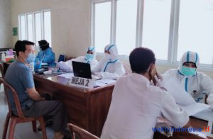 Nakes di Pringsewu Disuntik Vaskin Covid-19