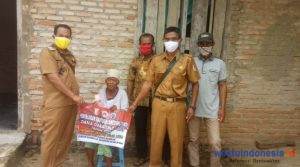 Kampung Karya Makmur Door to Door Salurkan BLT-DD 2021 untuk 9 KPM