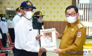 54 PPPK Kantongi SK, Bupati Saply: Biasakan Out of the Box Thinking