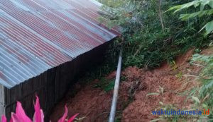 Rumah Janda di Kotakomba Tertimbun Material Longsor Timbun