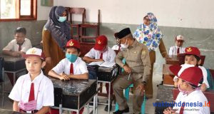Kadisdik Subulussalam saat Sidak SD Buluhdori: Kemampuan Siswa Harus Ditingkatkan