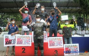 Bupati Dendi Tutup Event Grasstrack Piala Danbrigif 4 Mar/BS