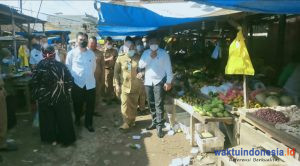 Jelang Ramadhan, Pemkab – Polres Sidak Harga Sembako di Pasar Gedongtataan, Ini Hasilnya