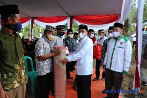 Safari Ramadhan di Suoh, Bupati Launching Listrik untuk Masjid, Bantuan Sembako bagi Korban Meninggal