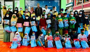 Berbagi Keceriaan, PMI Gelar Bukber Dan Santuni Ratusan Anak Yatim Piatu