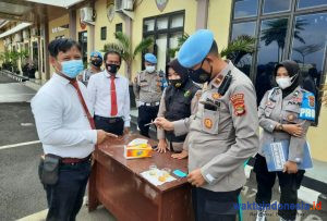 Antisipasi Penyalahgunaan Narkoba, Personel Satres Narkoba Tes Urine