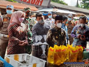 Pastikan Kebutuhan Pokok Jelang Ramadhan Bupati Datangi Pasar Sentral