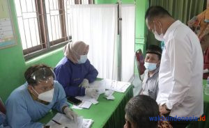 Wabup Fauzi Tinjau Vaksinasi 80 Anggota Organisasi – Kelompok ini