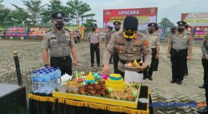 Dihari Bhayangkara, 16 Personel Polres Pesawaran Naik Pangkat