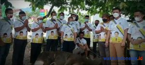Golkar Pesawaran Bagikan 180 Kupon Daging Kurban
