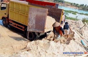 Tambang Pasir di Batu Ampar Diduga Ilegal, Pemilik: Apa Perlu Kalian Mati di Sini
