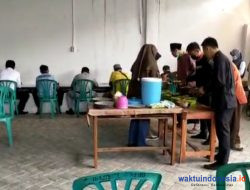Pengurus Masjid di Pringsewu Siapkan Makan Siang Gratis