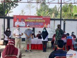Gelar Vaksinasi di Kediamannya, Bupati Parosil: Jenisnya Sama