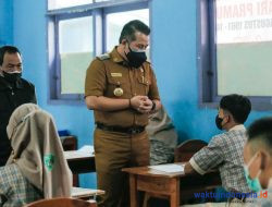 Bupati Dendi Pantau Langsung PTM Di SMK Pelita Gedongtataan