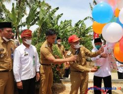 Kakanwil Kemenag Lampung Resmikan Tugu Kampung Kerukunan Umat Beragama dan KUA