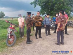 Tinjau Jalan Antara Pesawaran-Pringsewu, Bupati Dendi Janji Kucurkan Rp2 Miliar 2022