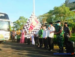 Ini Pesan Sekdakab Saat Lepas 128 CJH Asal Pringsewu