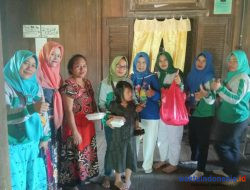 Aksi Sosial Srikandi Dermawan Bantu Warga Sakit Dan Bagikan Nasi Kotak