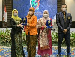 Wanita Inspiratif, Nanda Indira Dendi Terima Penghargaan IKWI Award