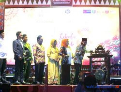 2 Tahun Absen, Festival Sekala Bekhak VIII Resmi Dibuka Bupati Parosil