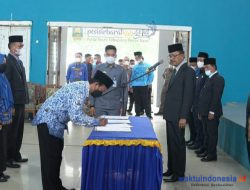 Bupati Agus Lantik 332 Pejabat di Pesisir Barat, Ini Rinciannya