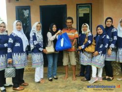 PWI – IKWI Bersama BAZNAS Pesawaran Bagikan 100 Paket Sembako