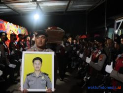 Jenazah Korban Polisi Tembak Polisi di Lampung Dimakamkan Secara Kedinasan