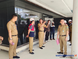 Bupati-Wabup Pesisir Barat Tinjau Progres Pembangunan Gedung Setkab, Minta Ini ke Pengawas PT Jakon