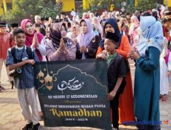 Sambut Ramadhan, Siswa SDN 17 Gedong Tataan Karnaval Keliling Desa